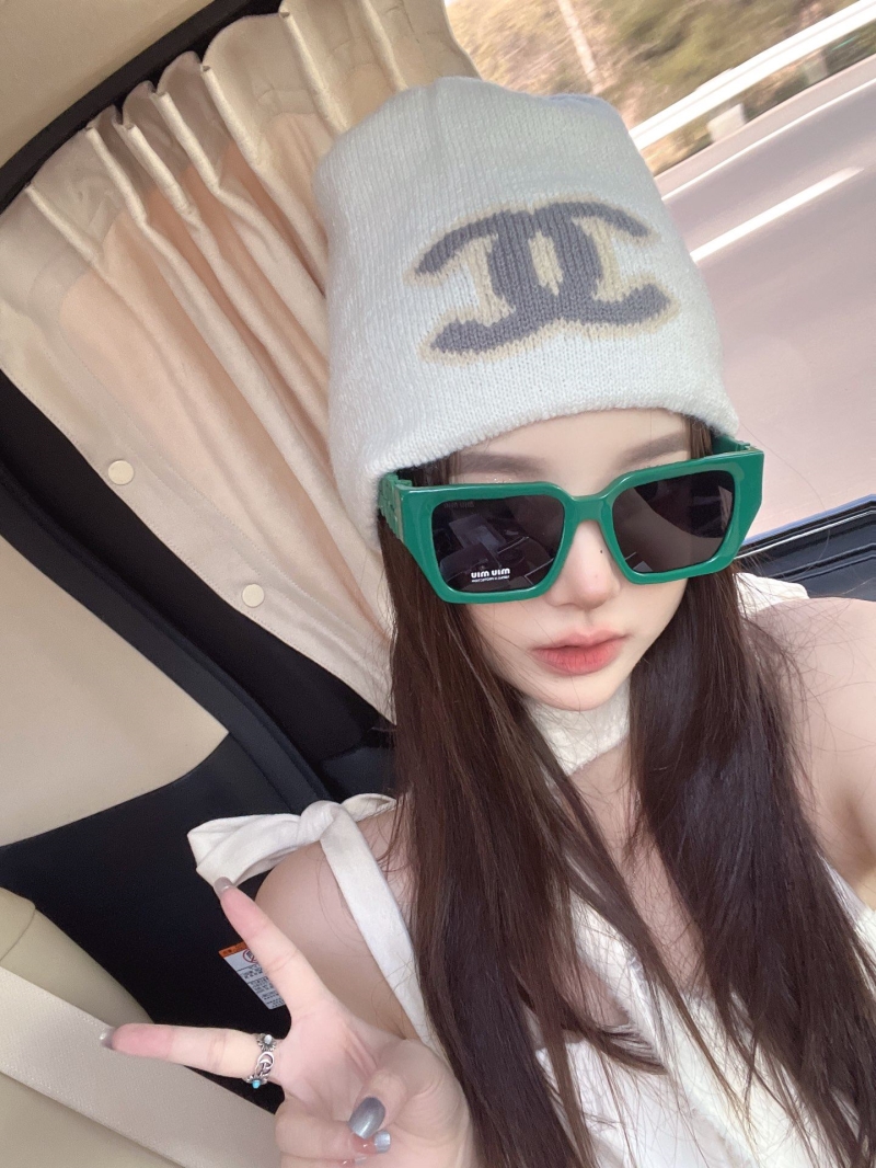 Miu miu Sunglasses